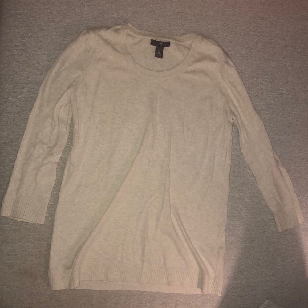 Gap, Ivory/tan light weight sweater